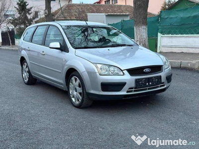 Ford Focus super ofertă