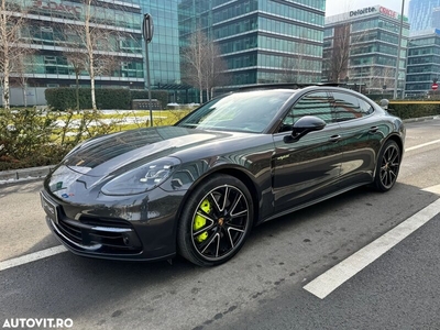 Porsche Panamera 2019 Porsche Panamera 4 E