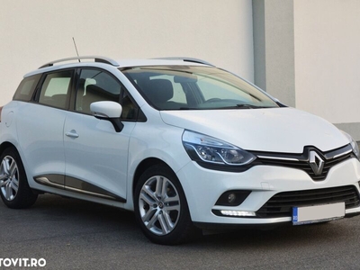 Renault Clio Masina se poate verifica la service auto a