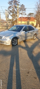 Vand Mercedes c 200 compresor