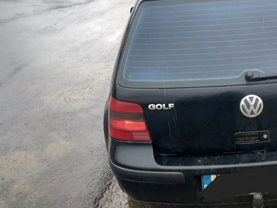 Vând Volkswagen Golf 4, 1.9 TDI, an 2002.Stare bună.