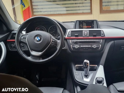 BMW Seria 3 320d Efficient Dynamic Edition Aut.