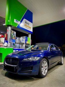 Jaguar XF Long - Matrix Full Brasov