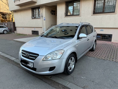 Kia ceed breek / 1.4 cmc 108cp + GPL OMOLOGAT 2010 E4 intretinuta Bucuresti Sectorul 1