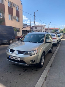 Mitsubishi Outlander 2007 2.0 4WD 140cp Bucuresti Sectorul 2