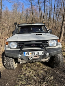 Mitsubishi Pajero off-road Ramnicu Valcea