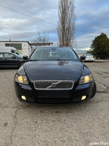 Volvo v50 1.6D 110cp