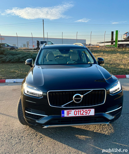 Volvo XC90 AWD T8