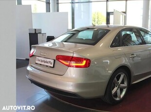 Audi A4 2.0 TDI DPF quattro S tronic S line Sportpaket