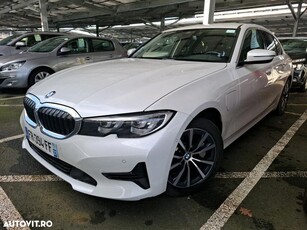 BMW Seria 3 330e AT PHEV