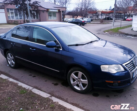 Volkswagen Passat B6 1.9 TDI Bluemotion Berlina