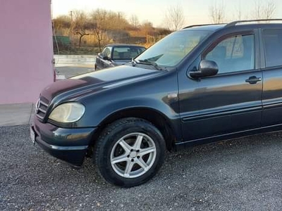 Mercedes ML 270