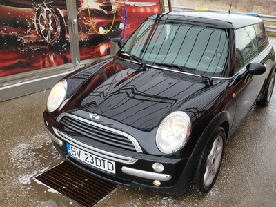 Mini Cooper 1.6 116 CP