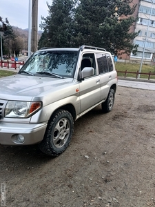 Mitshubishi pajero pinin