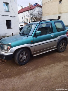 Mitsubishi pagero pinin