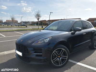 Porsche Macan Standard