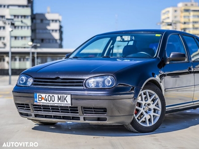 Volkswagen Golf R32 3.2 V6 4Motion