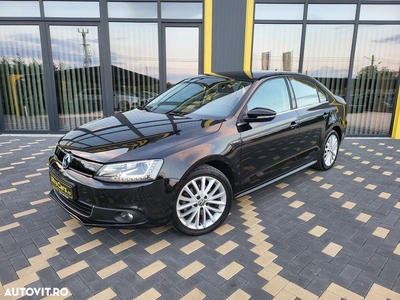 Volkswagen Jetta 1.4 Hybrid DSG Comfortline