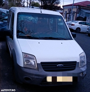 Ford Transit Connect 65 SWB 5 Locuri Ambiente