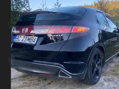 Vand-schimb Honda Civic, benzina-100cp