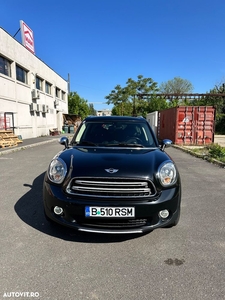 Mini Countryman Cooper D ALL4 AT