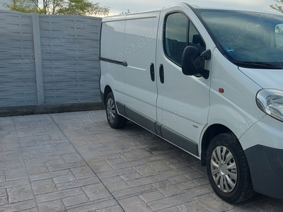 Opel Vivaro Rebault Trafic 2013 LUNG 2.0NAVI