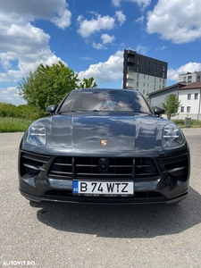 Porsche Macan S