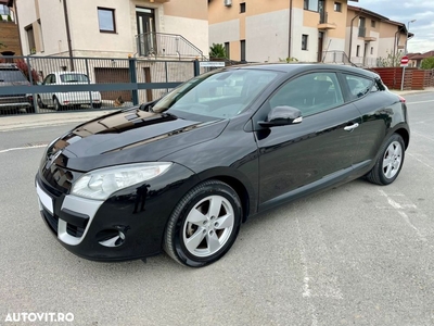 Renault Megane III Coupe 1.5 dCi Color Edition