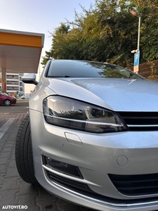 Volkswagen Golf 2.0 TDI BlueMotion Technology DSG Edition