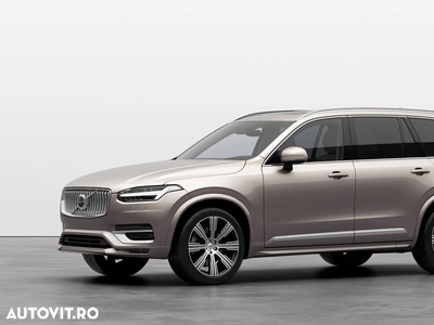 Volvo XC 90 B5 MHEV AWD 7 locuri Plus Bright