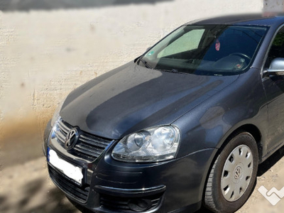 VW Jetta 1.6 Mpi Benzina 2007 Senzori parcare Pilot Auto Klima