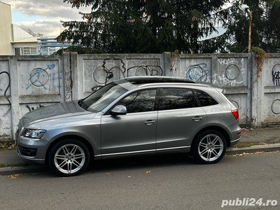 Audi Q5 2L 170cp S-line Quattro Panoramic 2012