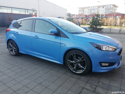 Ford Focus ST-Line EcoBoost