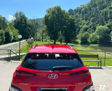 Hyundai Kona an fab. 2021 hybrid