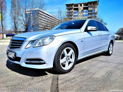 Mercedes Benz E 220 CDI, automata