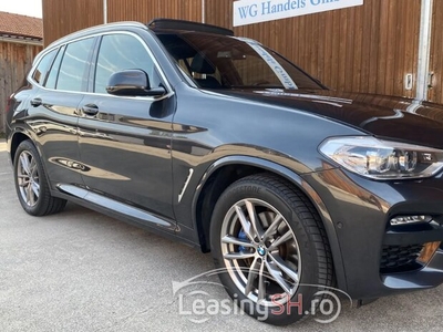 BMW X3 xDrive30e M SPORT Leder SHZ Pano Parkass AHK