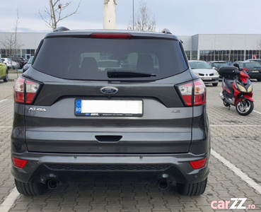 Ford Kuga ST-Line Euro 6 GARANTIE 12.2026 / 140.000 Km