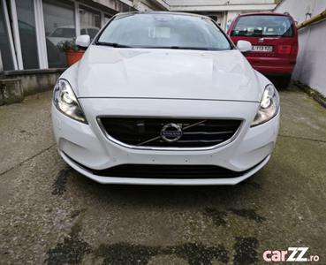 Liciteaza-Volvo V40 2013