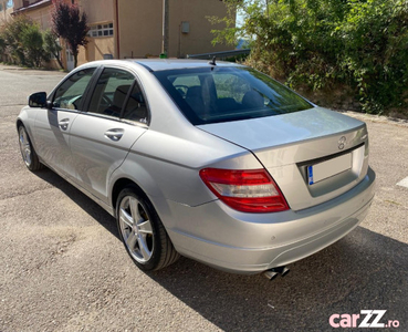 Mercedes-Benz C 180 Kompressor 1.8l Volan Sport Istoric