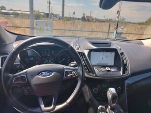 Ford Kuga 2017 4x4 2000 automat