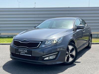 Kia Optima Serie sasiu: KNAGN41CBD5037780Istoric Serv