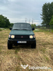 Mitsubishi Pajero Mk2, 2.5 diesel stare ca nou raptor verde