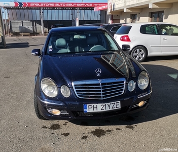 Mercedes Benz E220 CDI