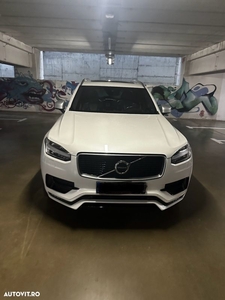 Volvo XC 90 T5 AWD 7 locuri R-Design