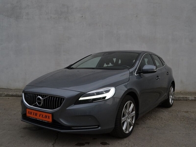 Volvo V40 Volvo V40 T3 Inscription Geartronic Dotar