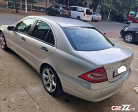 Mercedes C200 Cdi 122Cp Classic