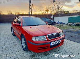 Skoda Octavia 2009 1.6 benzina