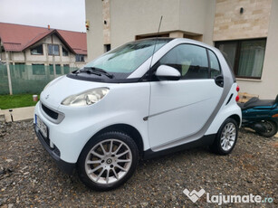 Smart fortwo masina