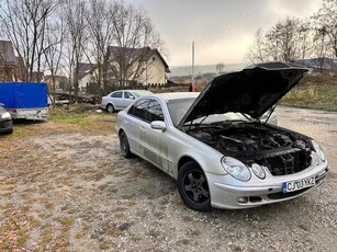 Vand Mercedes E200 an 2003 2.2d 136cp 400500 km