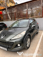 Vând Peugeot 207 SW OutDoor